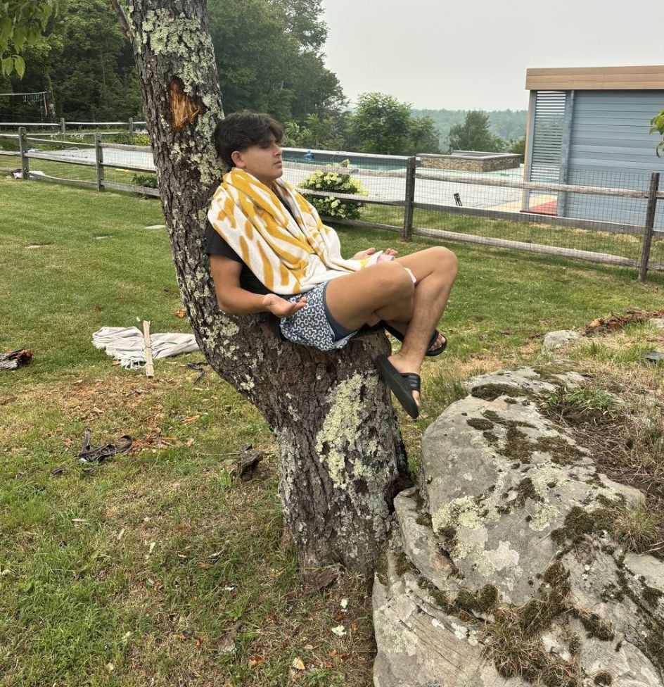 the new house meditation chair, mid-session